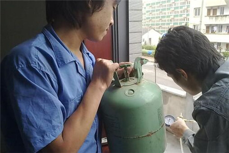 东丽区空调加氟电话_海尔变频空调加氟—海尔变频空调加氟压力及方法